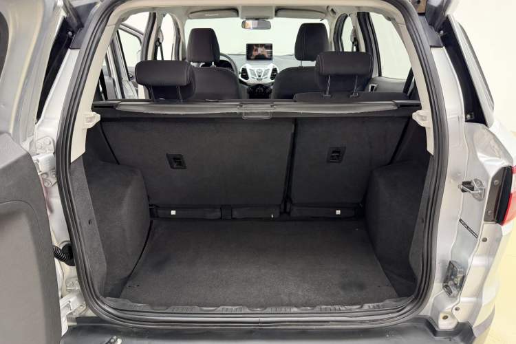 Used Ford EcoSport 2013 1.5L Automatic Fashion Model Interior 4
