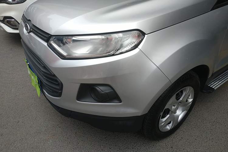 Used Ford EcoSport 2013 1.5L Manual Comfort Model Left Front Headlight