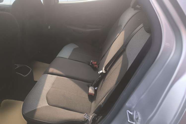 Used Ford EcoSport 2013 1.5L Manual Fashion Model Left Rear Seat