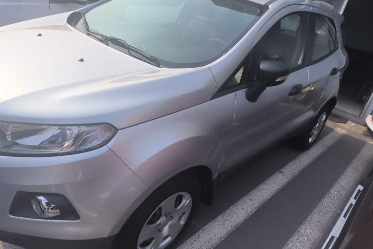 Used Ford EcoSport 2013 1.5L Manual Fashion Model Left Side