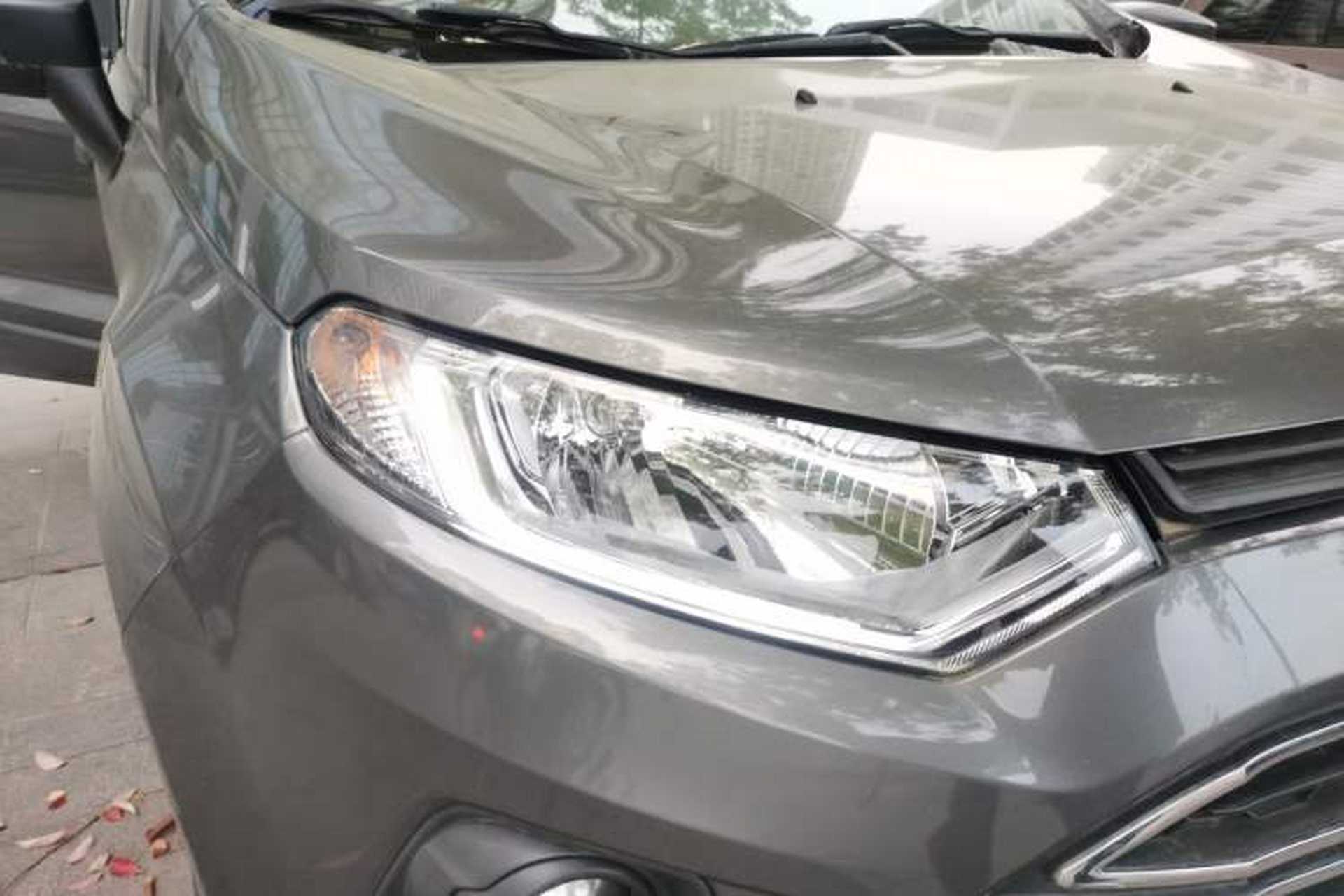 Used Ford EcoSport 2013 1.5L Manual Comfort Model Right Front Headlight