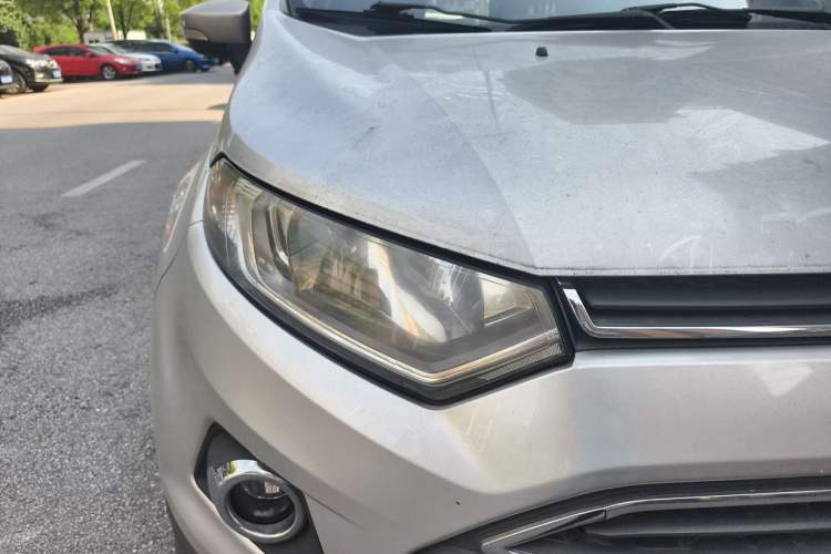 Used Ford EcoSport 2013 1.5L Automatic Prestige Model Right Front Headlight
