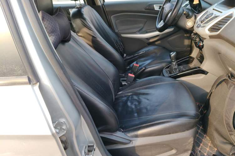 Used Ford EcoSport 2013 1.5L Manual Fashion Model Right Front Seat