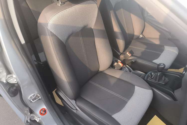 Used Ford EcoSport 2013 1.5L Manual Fashion Model Right Front Seat
