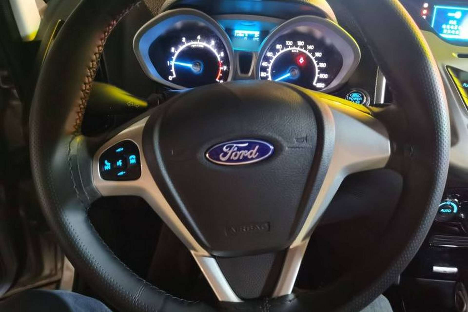 Used Ford EcoSport 2013 1.5L Automatic Prestige Model Steering Wheel