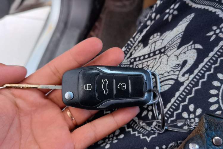 Used Ford EcoSport 2013 1.5L Manual Comfort Model Vehicle Key
