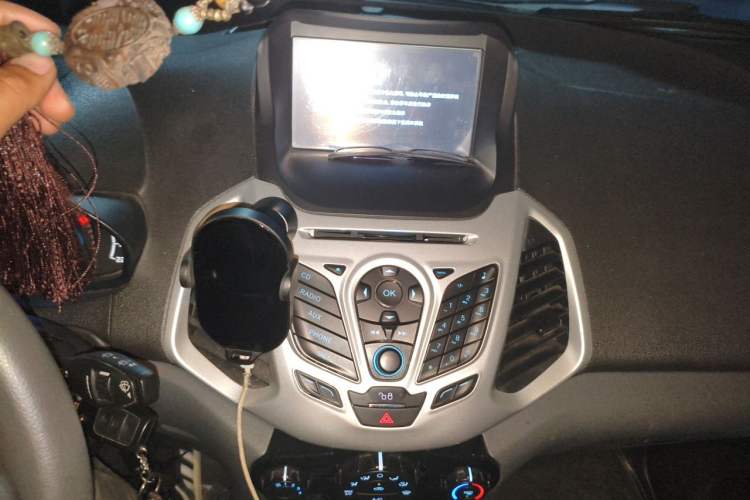 Used Ford EcoSport 2013 1.5L Automatic Fashion Model Audio And AC Panel