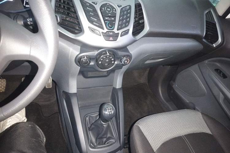 Used Ford EcoSport 2013 1.5L Manual Comfort Model Audio And AC Panel