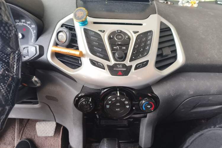 Used Ford EcoSport 2013 1.5L Automatic Fashion Model Audio And AC Panel