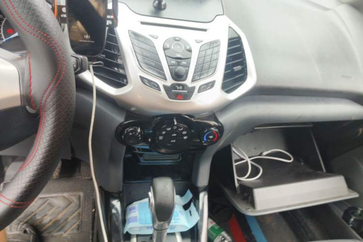 Used Ford EcoSport 2013 1.5L Automatic Fashion Model Audio And AC Panel