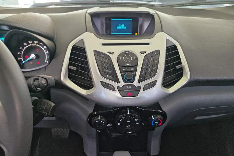 Used Ford EcoSport 2013 1.5L Automatic Fashion Model Audio And AC Panel