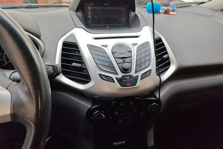Used Ford EcoSport 2013 1.0L GTDi Manual Luxury Model Audio And AC Panel