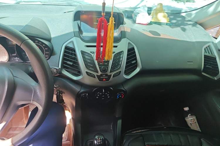 Used Ford EcoSport 2013 1.5L Manual Comfort Model Audio And AC Panel