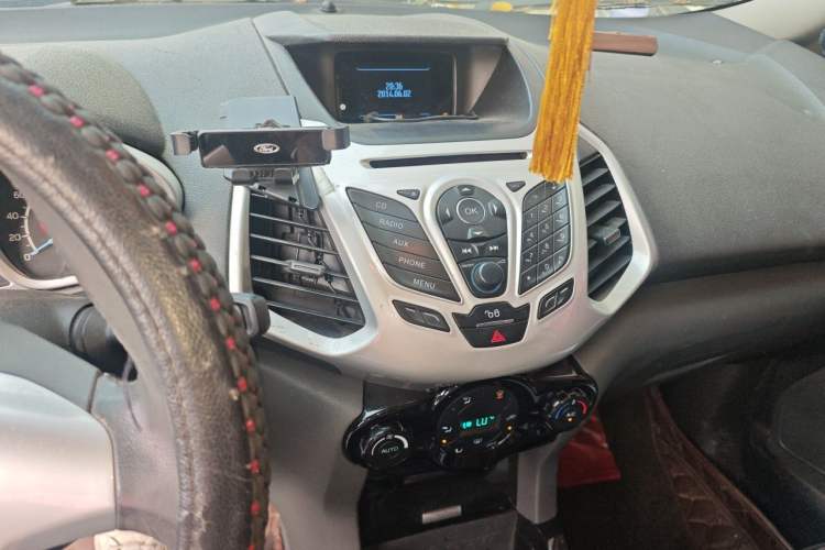 Used Ford EcoSport 2013 1.0L GTDi Manual Luxury Model Audio And AC Panel