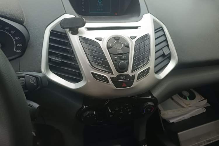 Used Ford EcoSport 2013 1.5L Automatic Fashion Model Audio And AC Panel