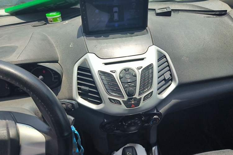 Used Ford EcoSport 2013 1.5L Automatic Fashion Model Audio And AC Panel