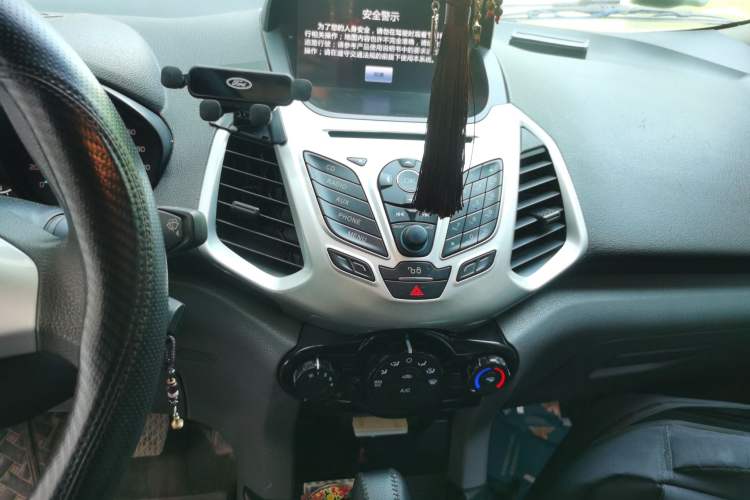 Used Ford EcoSport 2013 1.5L Automatic Fashion Model Audio And AC Panel