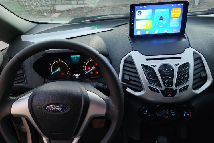 Used Ford EcoSport 2013 1.5L Automatic Fashion Model Audio And AC Panel