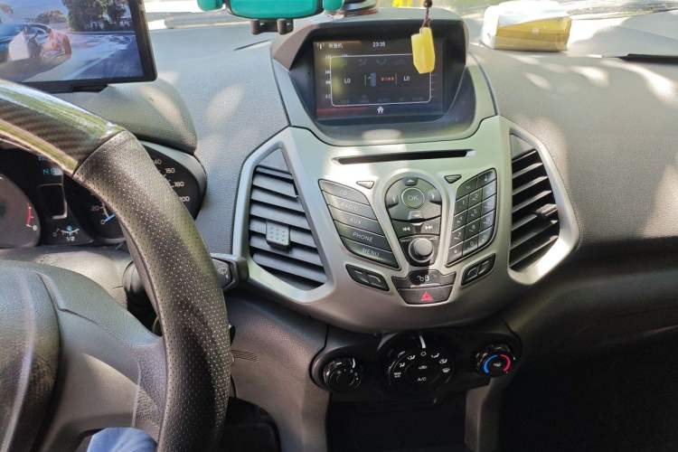 Used Ford EcoSport 2013 1.5L Manual Comfort Model Audio And AC Panel