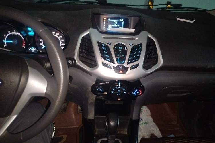 Used Ford EcoSport 2013 1.5L Automatic Fashion Model Audio And AC Panel