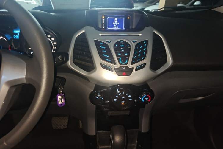 Used Ford EcoSport 2013 1.5L Automatic Fashion Model Audio And AC Panel
