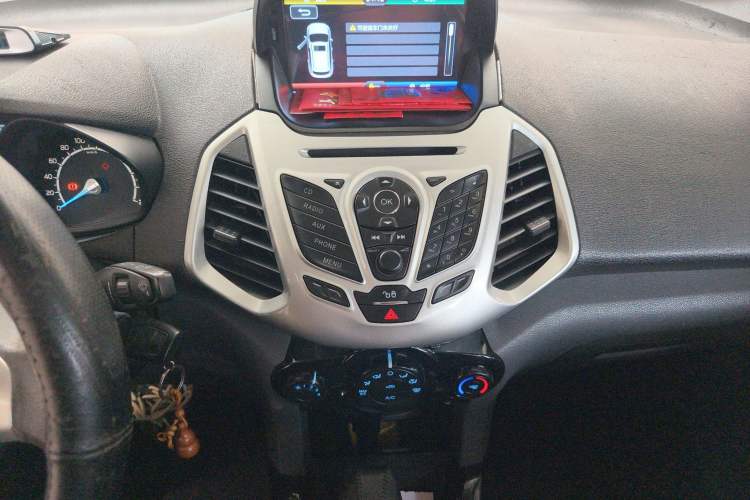 Used Ford EcoSport 2013 1.5L Automatic Fashion Model Audio And AC Panel
