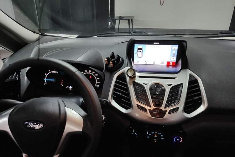 Used Ford EcoSport 2013 1.5L Automatic Fashion Model Audio And AC Panel