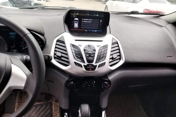 Used Ford EcoSport 2013 1.5L Automatic Fashion Model Audio And AC Panel