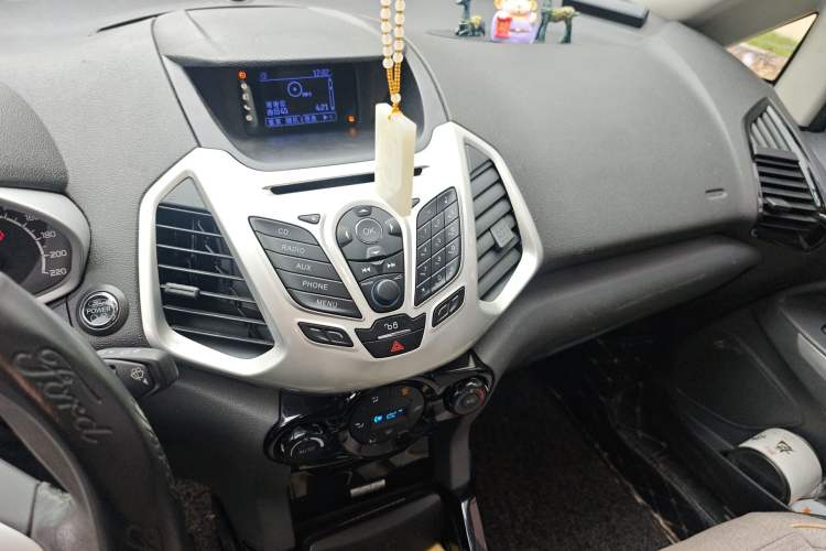 Used Ford EcoSport 2013 1.5L Manual Luxury Model Audio And AC Panel