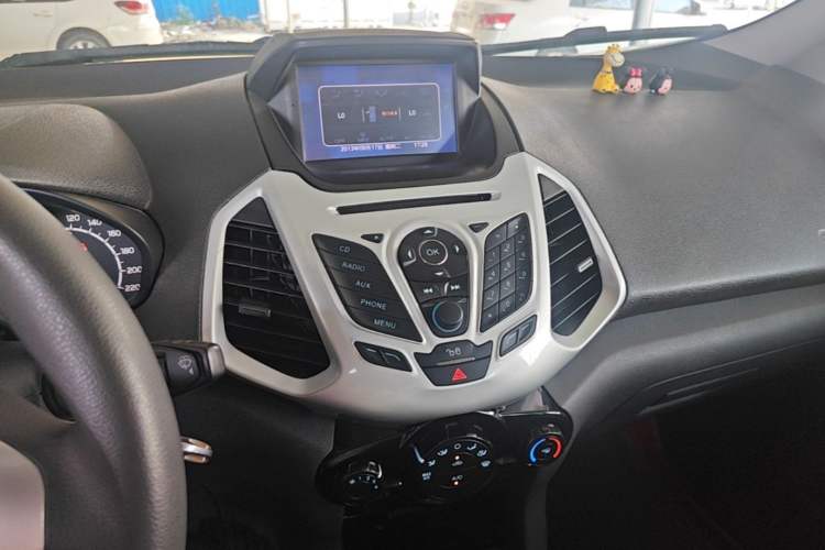 Used Ford EcoSport 2013 1.5L Automatic Fashion Model Audio And AC Panel