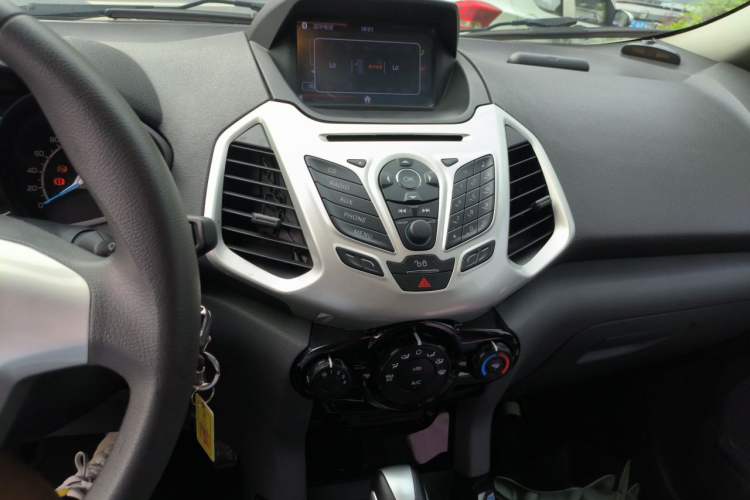 Used Ford EcoSport 2013 1.5L Automatic Fashion Model Audio And AC Panel