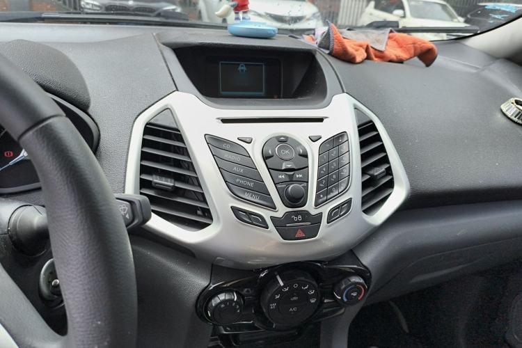 Used Ford EcoSport 2013 1.5L Automatic Fashion Model Audio And AC Panel