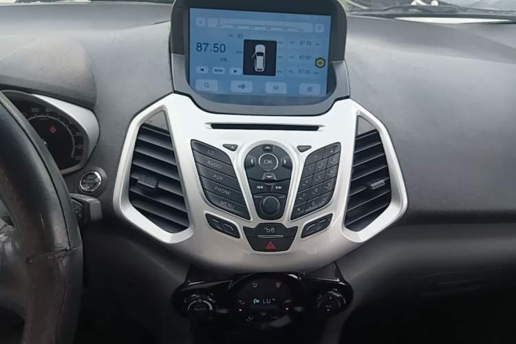 Used Ford EcoSport 2013 1.0L GTDi Manual Luxury Model Audio And AC Panel