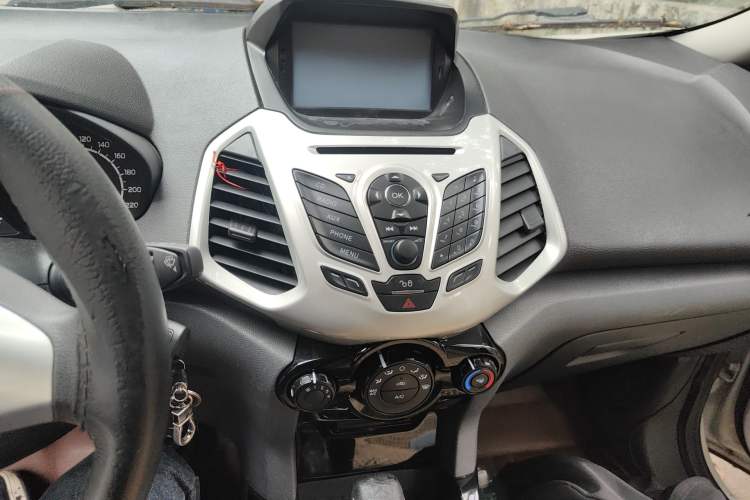 Used Ford EcoSport 2013 1.5L Automatic Fashion Model Audio And AC Panel