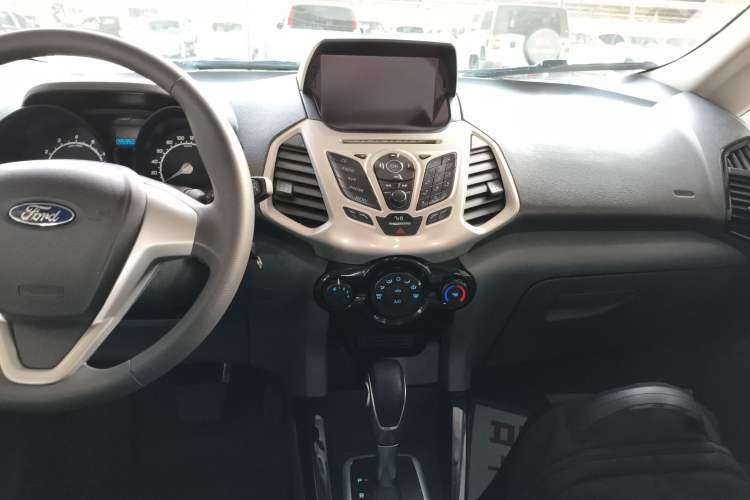 Used Ford EcoSport 2013 1.5L Automatic Fashion Model Audio And AC Panel