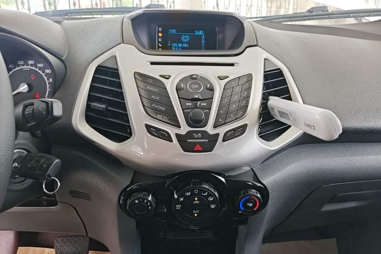 Used Ford EcoSport 2013 1.5L Automatic Fashion Model Audio And AC Panel