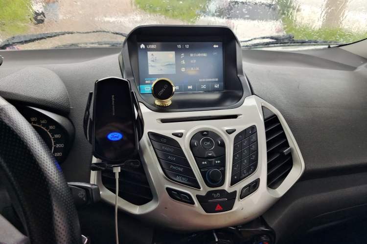 Used Ford EcoSport 2013 1.5L Automatic Fashion Model Audio And AC Panel