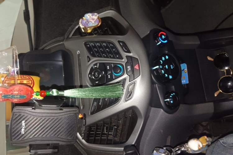 Used Ford EcoSport 2013 1.5L Manual Comfort Model Audio And AC Panel