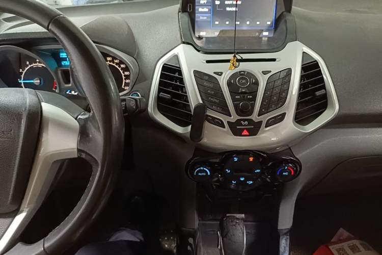 Used Ford EcoSport 2013 1.5L Automatic Prestige Model Audio And AC Panel