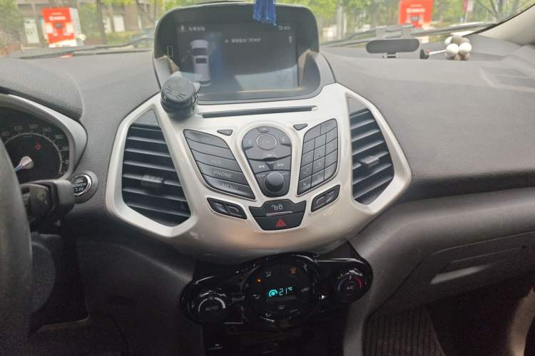 Used Ford EcoSport 2013 1.5L Automatic Prestige Model Audio And AC Panel