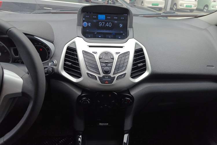 Used Ford EcoSport 2013 1.0L GTDi Manual Luxury Model Audio And AC Panel