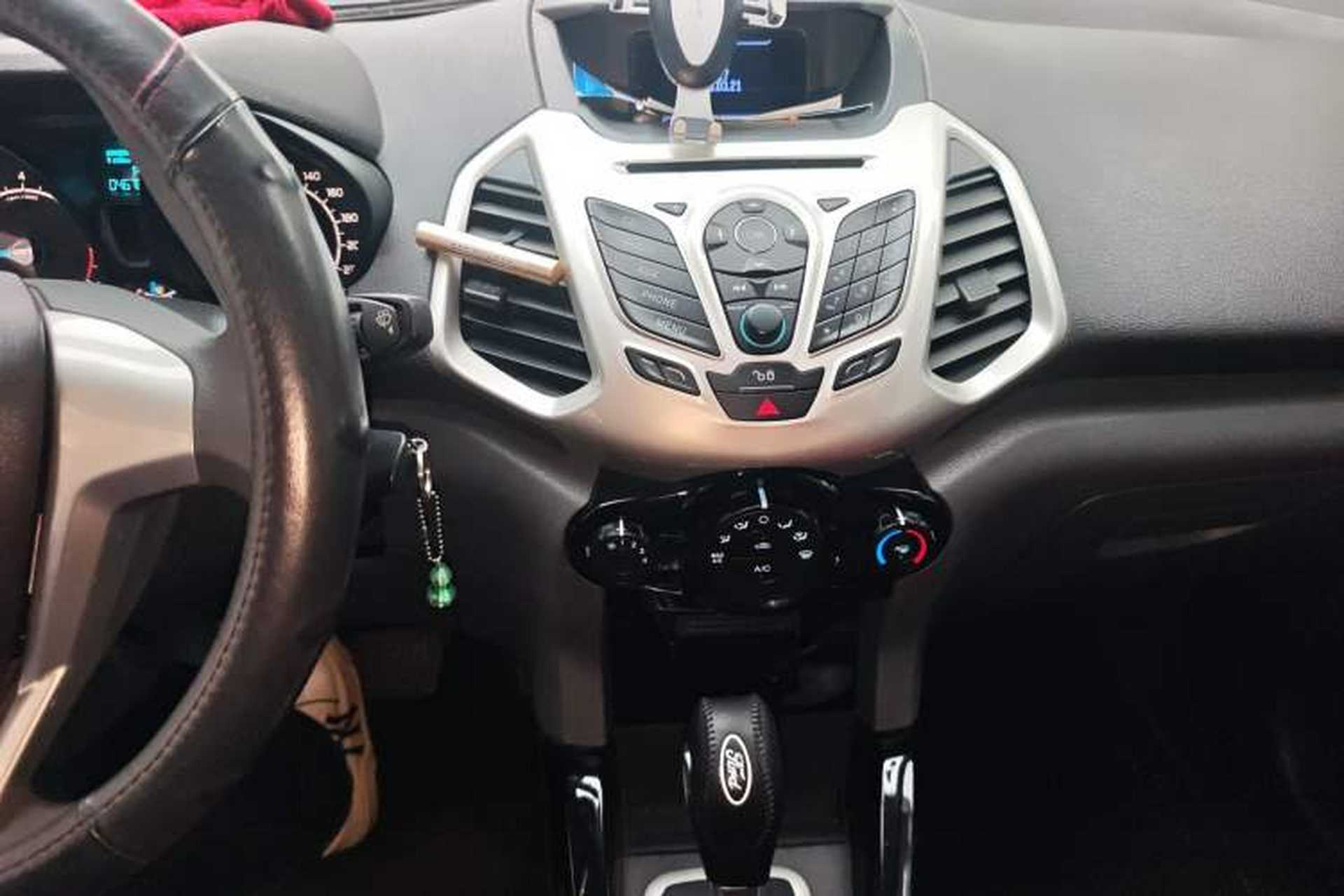 Used Ford EcoSport 2013 1.5L Automatic Fashion Model Audio And AC Panel