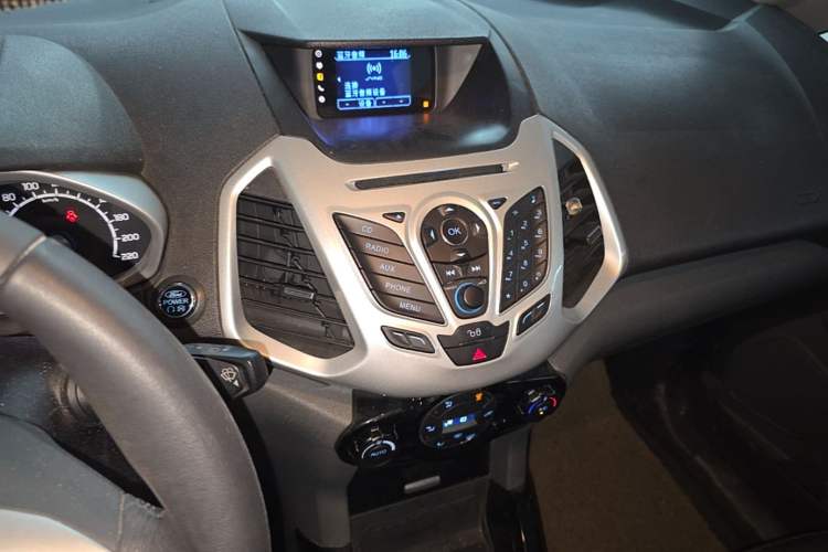Used Ford EcoSport 2013 1.5L Manual Luxury Model Audio And AC Panel