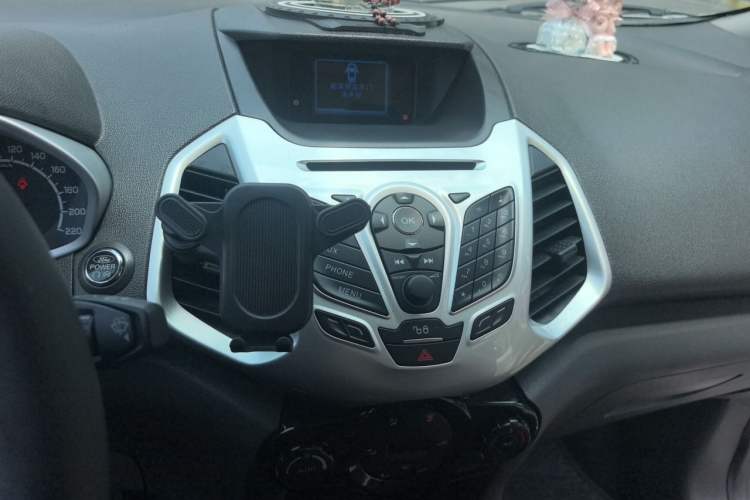 Used Ford EcoSport 2013 1.5L Manual Luxury Model Audio And AC Panel