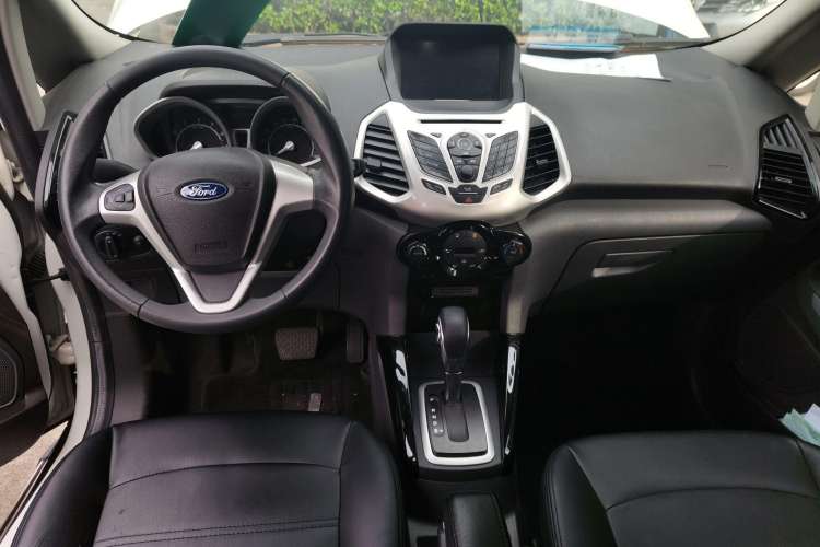 Used Ford EcoSport 2013 1.5L Automatic Prestige Model Center Console