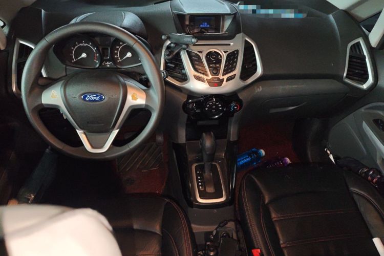 Used Ford EcoSport 2013 1.5L Automatic Fashion Model Center Console