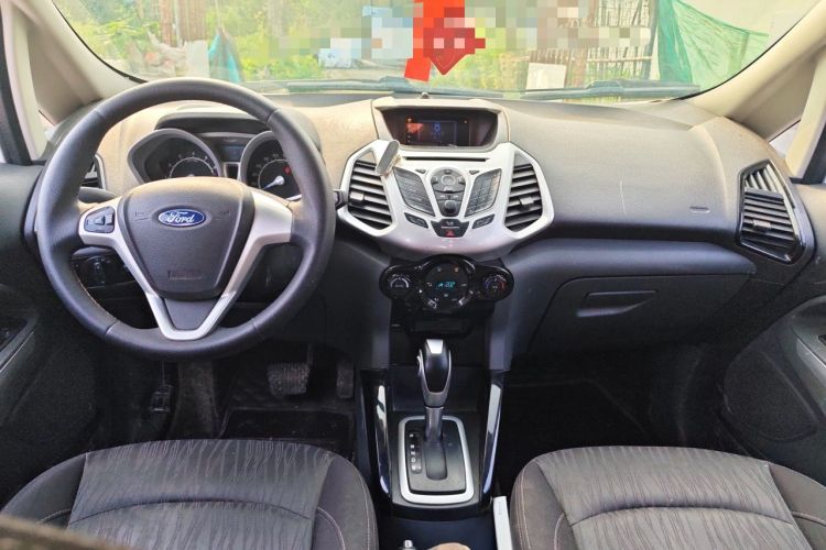 Used Ford EcoSport 2013 1.5L Automatic Prestige Model Center Console