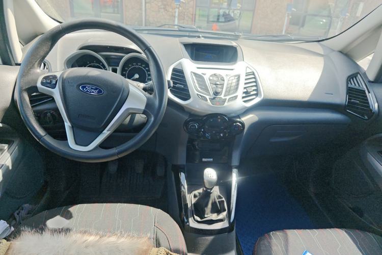 Used Ford EcoSport 2013 1.0L GTDi Manual Luxury Model Center Console