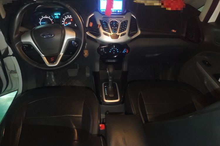 Used Ford EcoSport 2013 1.5L Automatic Fashion Model Center Console