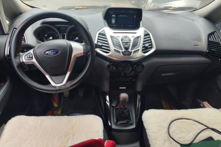 Used Ford EcoSport 2013 1.0L GTDi Manual Luxury Model Center Console